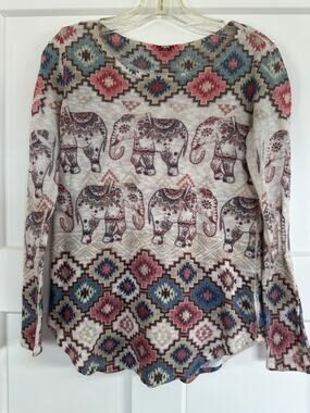 Papaya Women's Boho Elephant Geometric Lightweight Knit Sweater Top M
